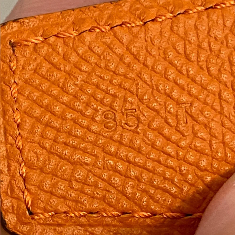 Hermes Classic Reversible H Belt, Brand New - Picture 5 of 5